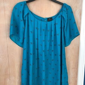 Flowy hummingbird shirt